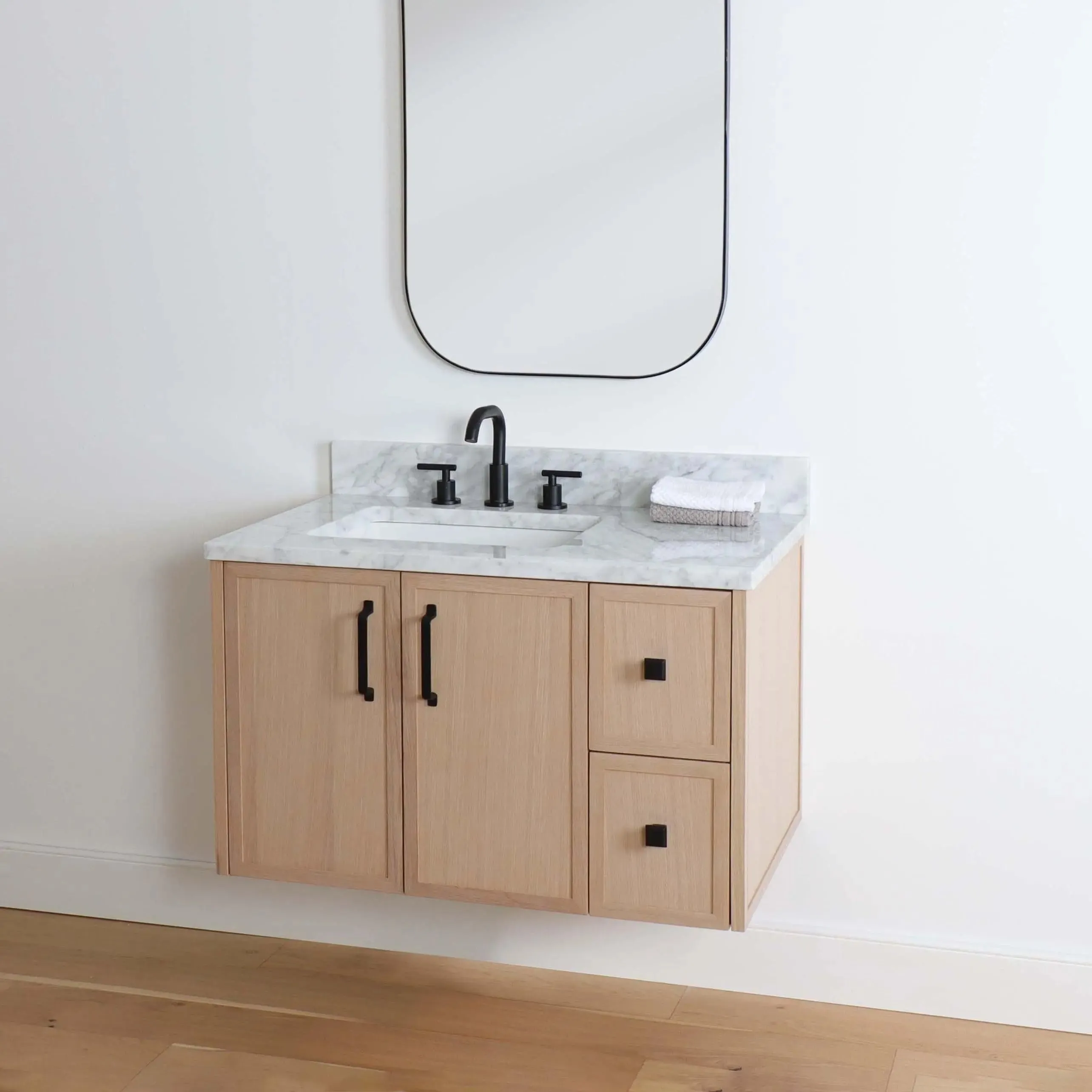 Cape Breton 36" Wall Mount White Oak Bathroom Vanity, Left Sink