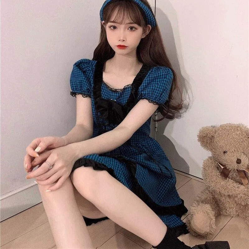 Check Pattern Dress with Large Bow Goth Fashion Cosplay Summer Dress Layered Look High Waist Puff Sleeves