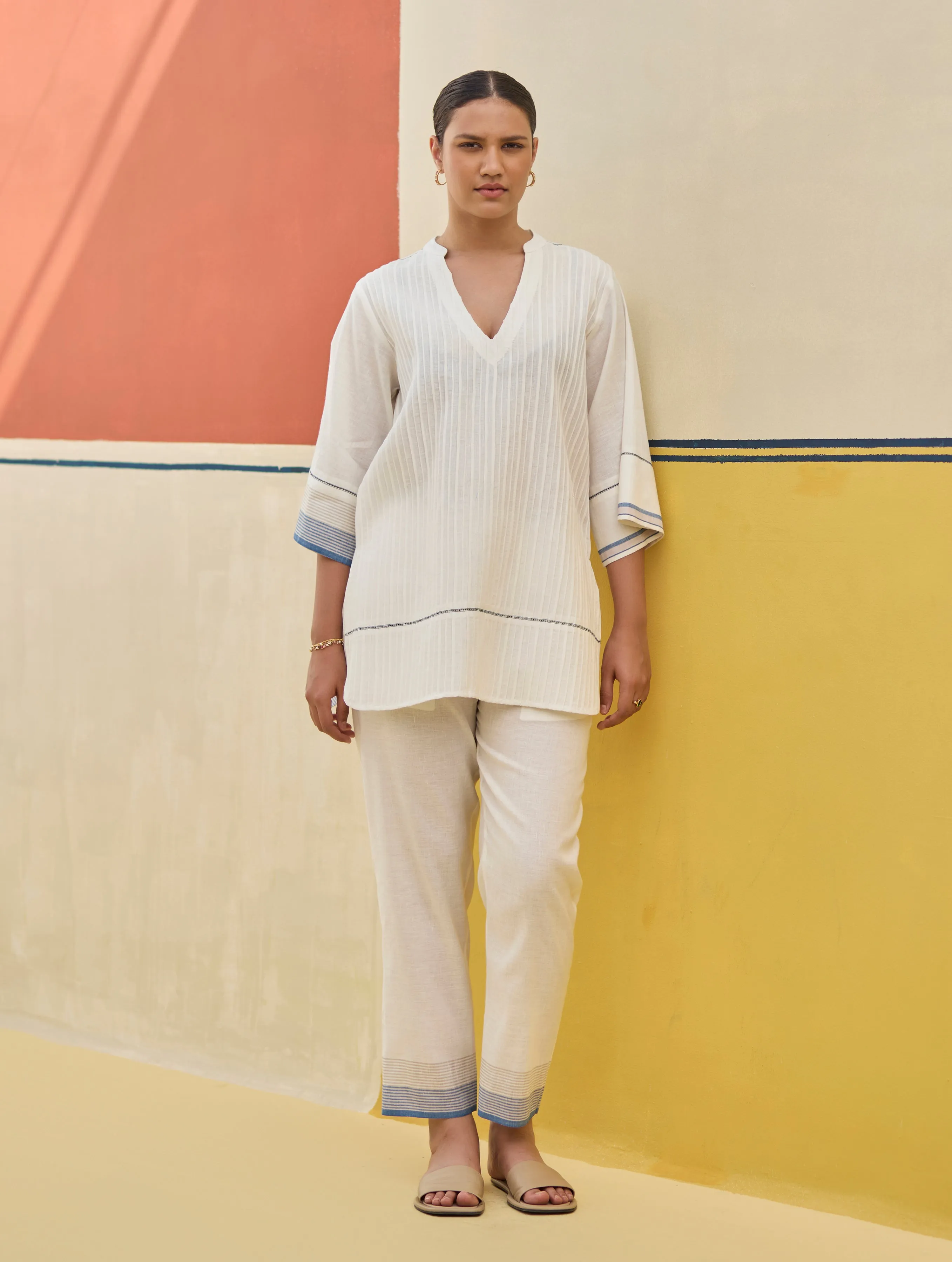 Neri Pintuck Border Linen Top - Ivory