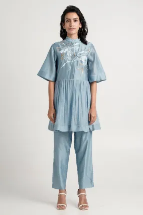 Pacific Blue Abe 2.5 - Tonal Embroidery Peplum Tunic Set