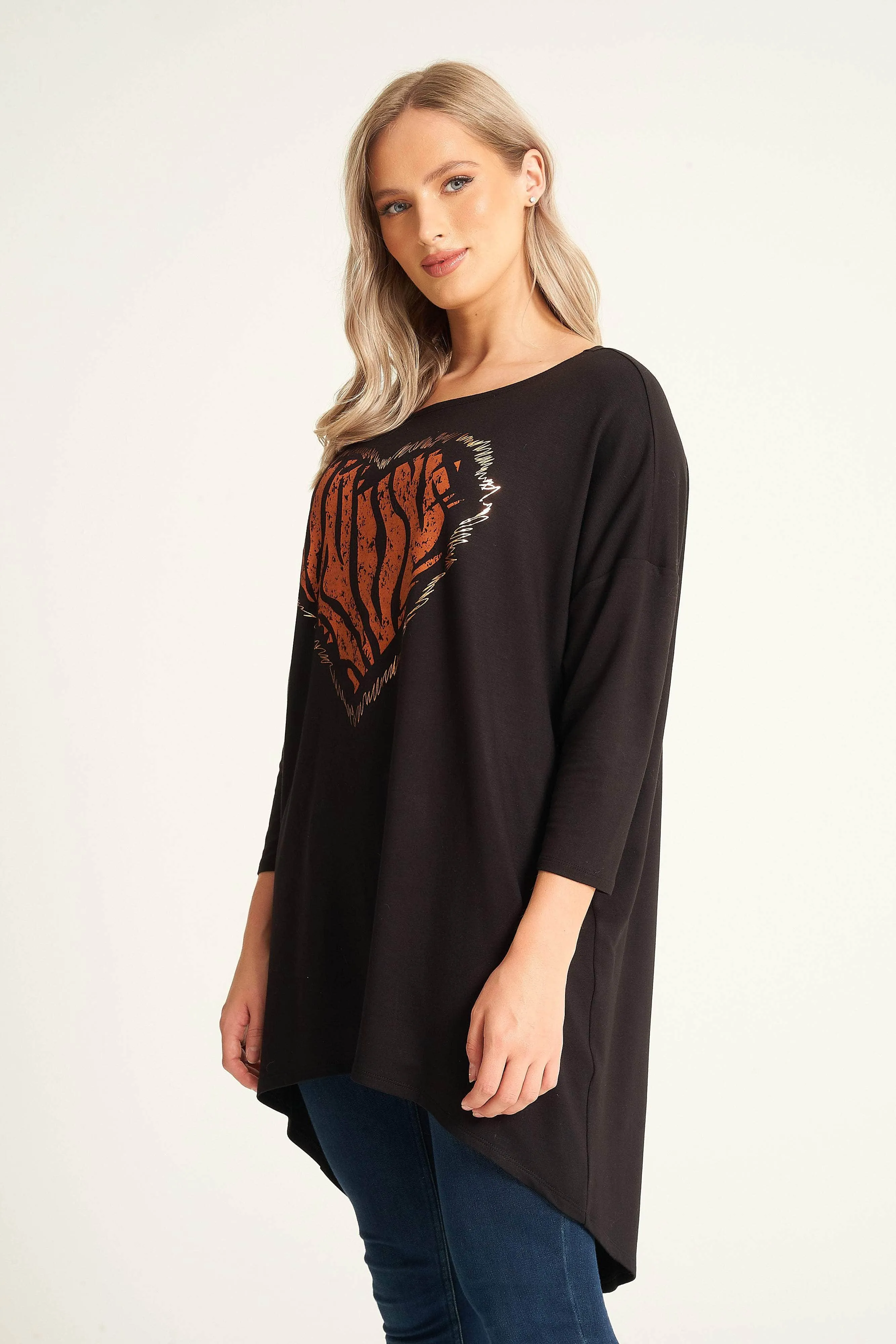 Saloos Heart Graphic Relaxed Tunic Top