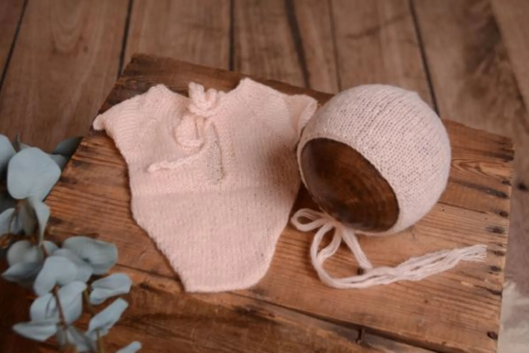 SET Mohair Bonnet and Romper - Light Pink